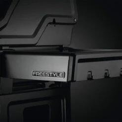 Napoleon Freestyle 365, 3 Hauptbrenner, Mit Sizzle Zone Seitenbrenner Und Tür, Graphit -GrillLust Verkaufsgeschäft 0bb4c8637437e6748420131eeef61d5a