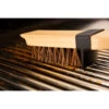 Broil King Holzreinigungsbürste Mit Extra-langen Palmyra-Borsten -GrillLust Verkaufsgeschäft broil king holzreinigungsbuerste mit extra langen palmyra borsten im einsatz b80dd33c3c2306dad747d3cc94d0f19e