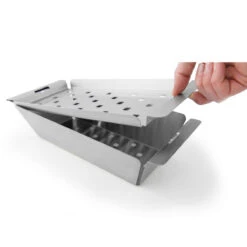 Broil King Narrow Wok, 37 X 16,5 Cm -GrillLust Verkaufsgeschäft broil king narrow wok mit zwei ebenen 2d123738a513e87cbd5e0a8c58d2da76