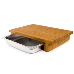 Cleenbo Classic Schneidebrett Bambus Mit Edelstahlwanne 11 Cleenbo Classic Schneidebrett Bambus Mit Edelstahlwanne -GrillLust Verkaufsgeschäft cleenbo classic schneidebrett bambus mit edelstahlwanne a0d788511d6c00be63a6fddb1c04fe01