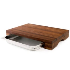Cleenbo Schneidebrett Nussbaum Cube Mit Edelstahlwanne -GrillLust Verkaufsgeschäft cleenbo schneidebrett nussbaum cube mit edelstahlwanne 6d61034f7421226bfbac557a6a9ca395