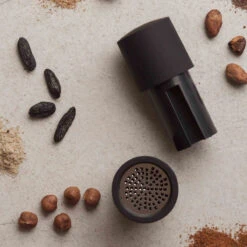 Microplane Muskatmühle 2 In 1, Schwarz -GrillLust Verkaufsgeschäft mic muskatm hle 2 in 1 schwarz 762a428a0edf540271bc99a9821ce748