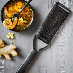 Microplane Black Sheep Reibe Grob -GrillLust Verkaufsgeschäft microplane black sheep reibe grob 545acd3163d15120dc86ed8b00dd3364