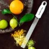Microplane Premium Reibe / Zester, Weiß -GrillLust Verkaufsgeschäft microplane premium reibe zester wei 620382f299c881aba7da4e677d10255e