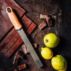 Microplane Premium Reibe / Zester, Zimt Orange -GrillLust Verkaufsgeschäft microplane premium reibe zester zimt orange 28c35db03f7a0b9d4571672a027c4e8c