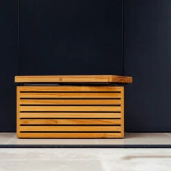 OFYR Kühlbox Teakholz -GrillLust Verkaufsgeschäft ofyr kuehlbox teakholz 6a83b47b30425050970359182501359e