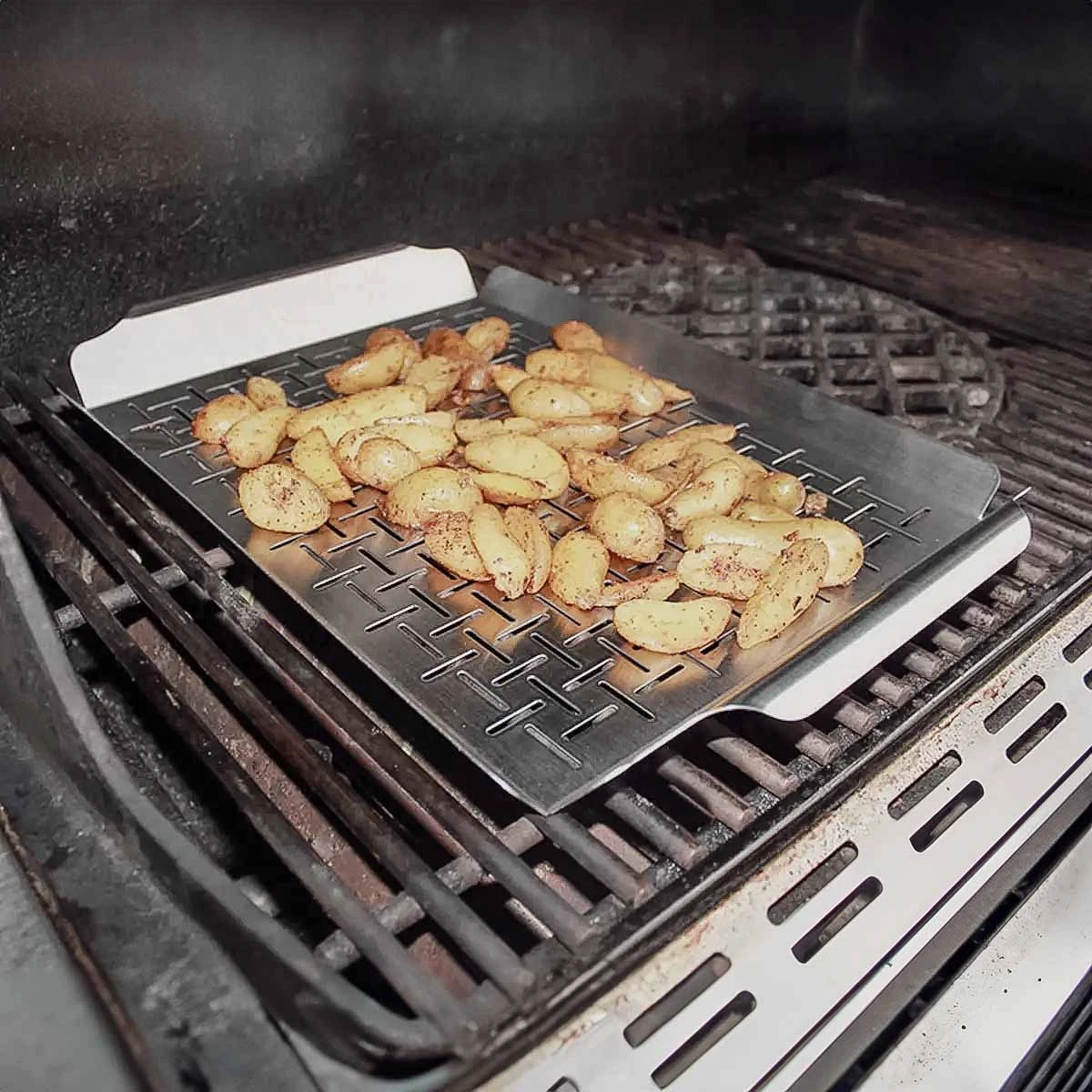 SANTOS Gemüsekorb XXL / Grillpfanne Edelstahl, 44,5 X 30 cm 5 SANTOS Gemüsekorb XXL / Grillpfanne Edelstahl, 44,5 X 30 cm – Bild 3