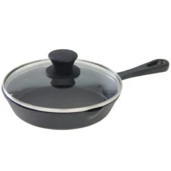 SANTOS Gusseiserne Pfanne Mit Deckel Ø 20 Cm -GrillLust Verkaufsgeschäft santos gusspfanne mit deckel 20cm 5a290044927c2c314607a33252be106b