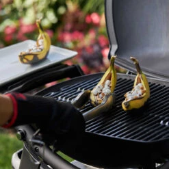 Weber Premium Grillhandschuhe, Gr. S / M -GrillLust Verkaufsgeschäft weber grillhandschuh set kevlarmischgewebe s m 3b4f733a79beb16d3cae32f9a3588a24