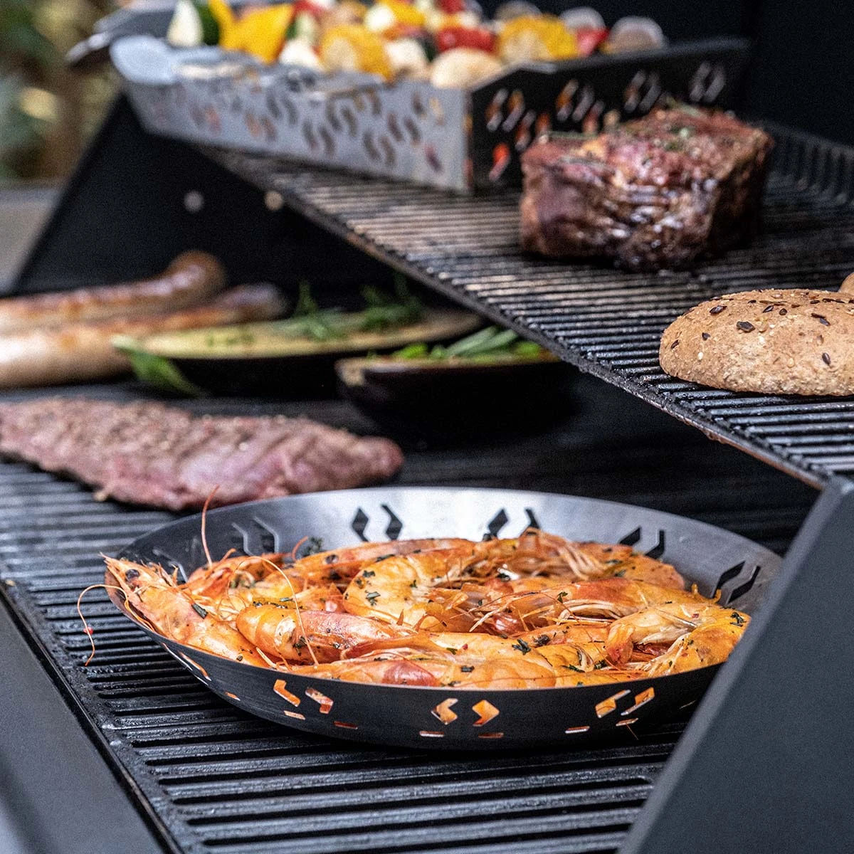 ZWILLING BBQ+ Grillkorb Mit Griff, 26 Cm, Rund, Edelstahl 9 ZWILLING BBQ+ Grillkorb Mit Griff, 26 Cm, Rund, Edelstahl – Bild 7